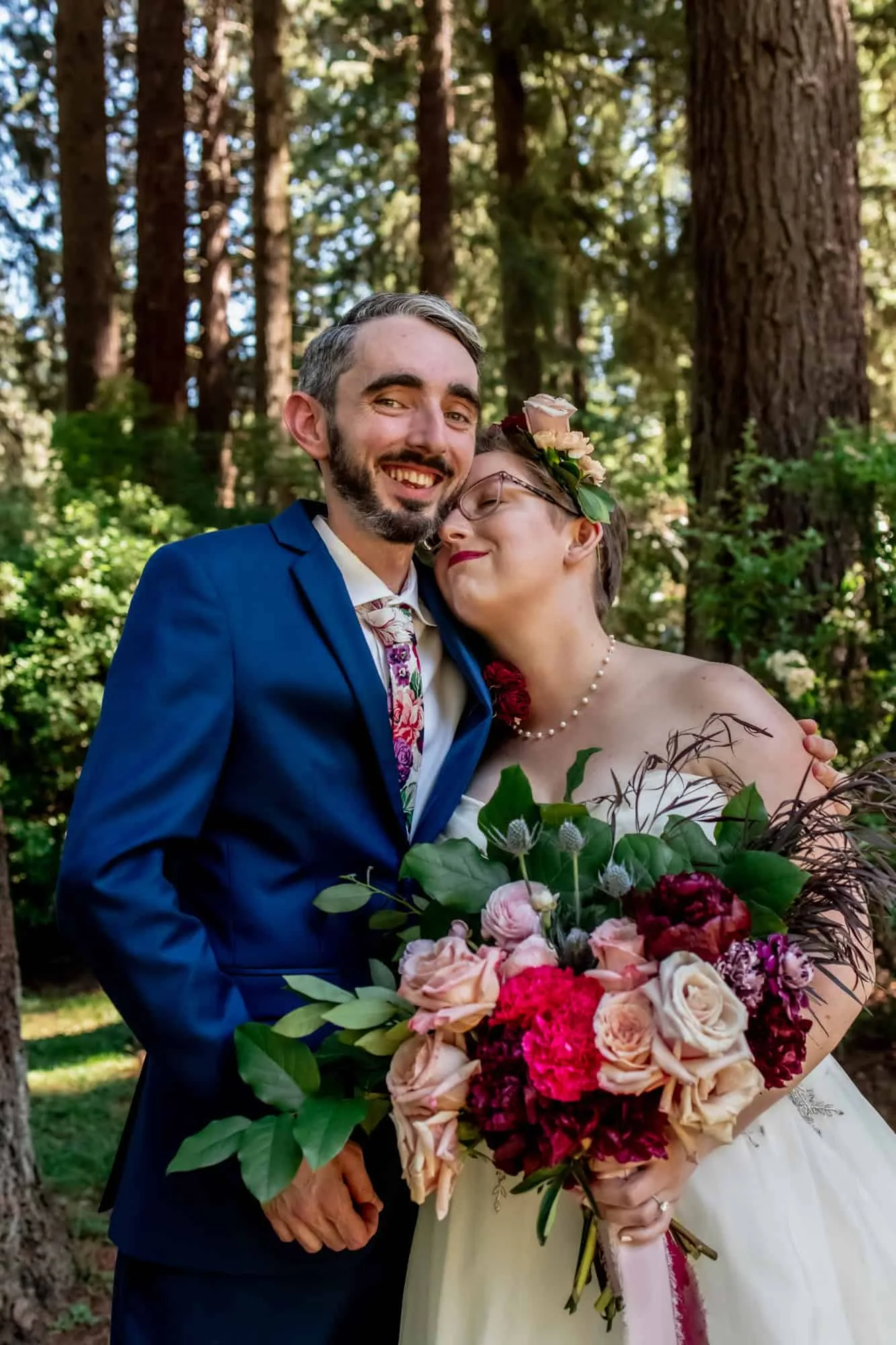 Outdoor wedding photographer Rachel & Corbin Oregon wedding