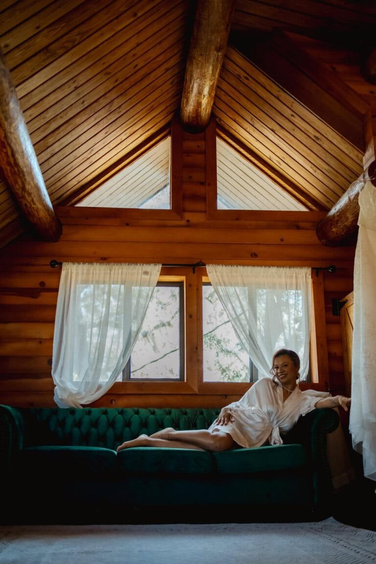 Orlando wedding photographer in the cabin