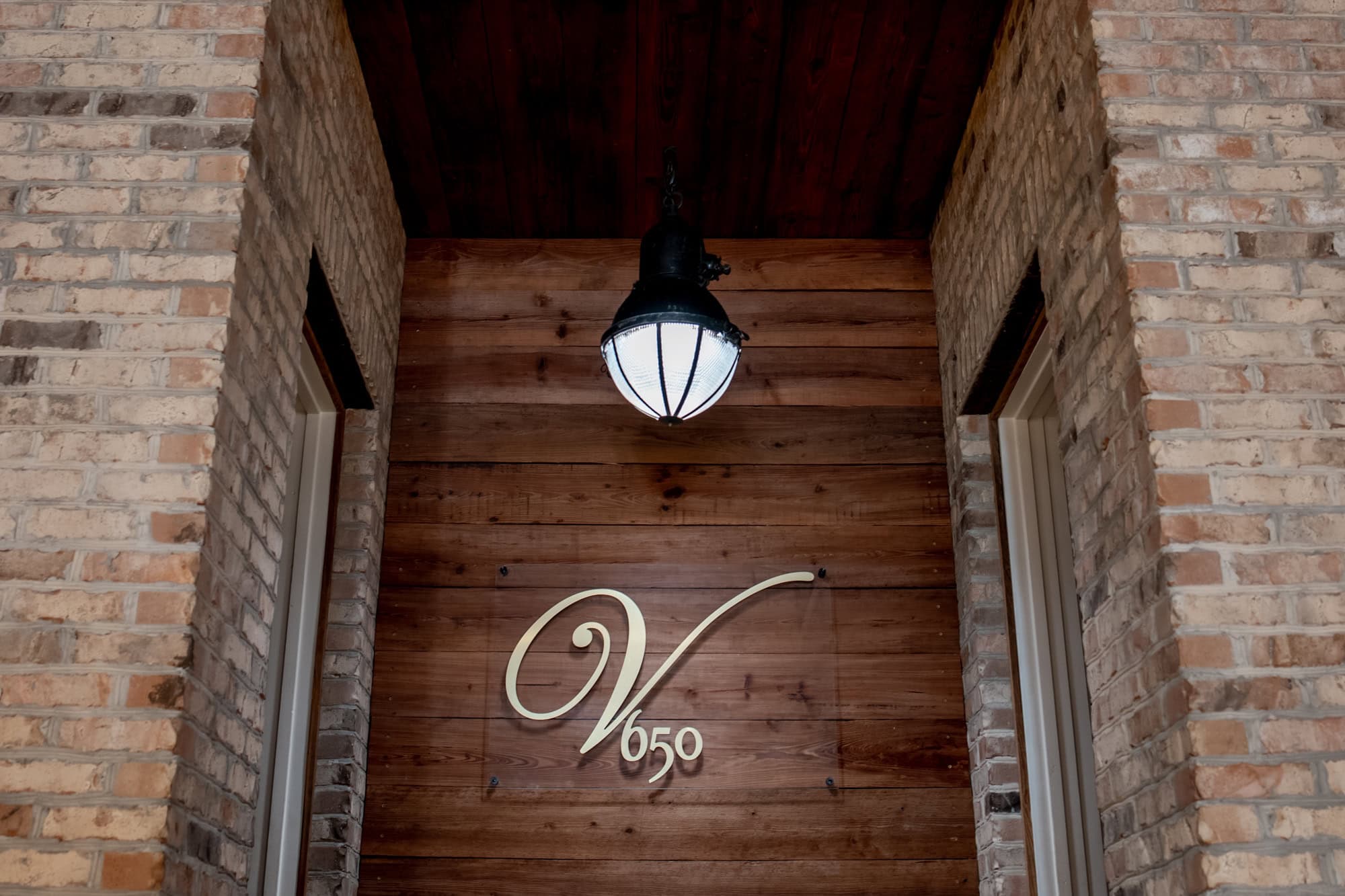 venue 650 winter haven wedding venues sign