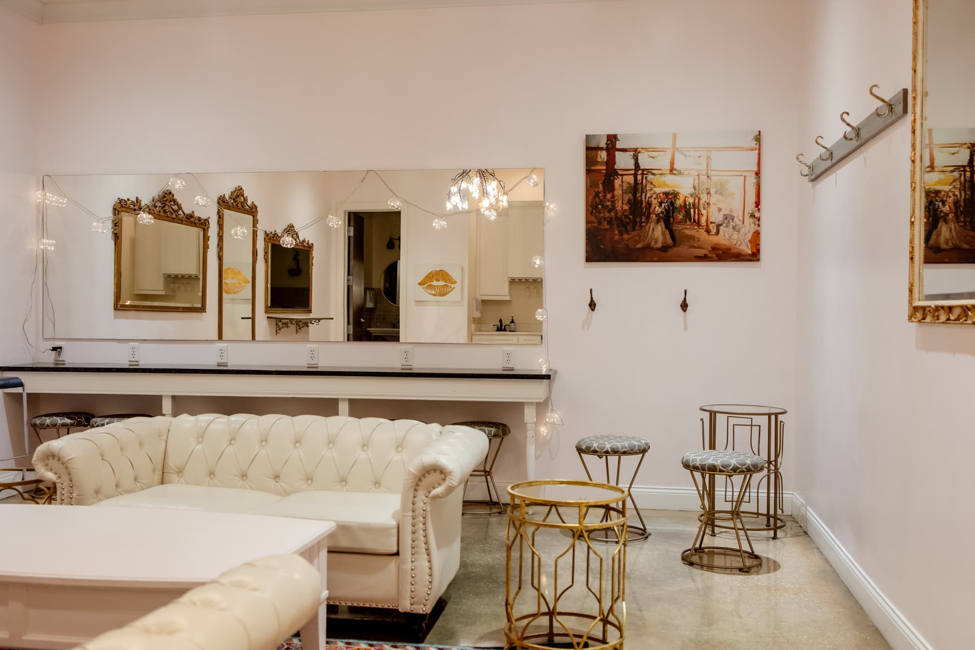 Bride room