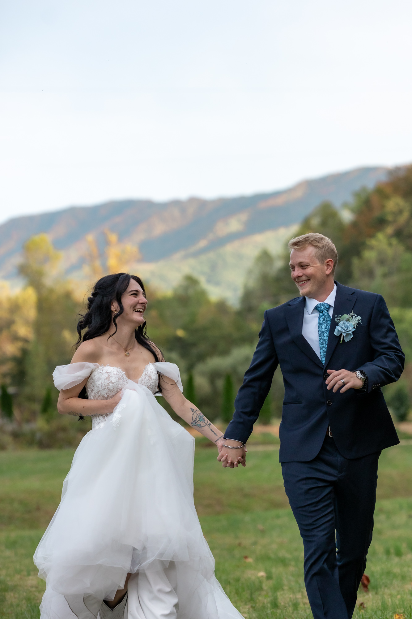 Couple running towards the camera