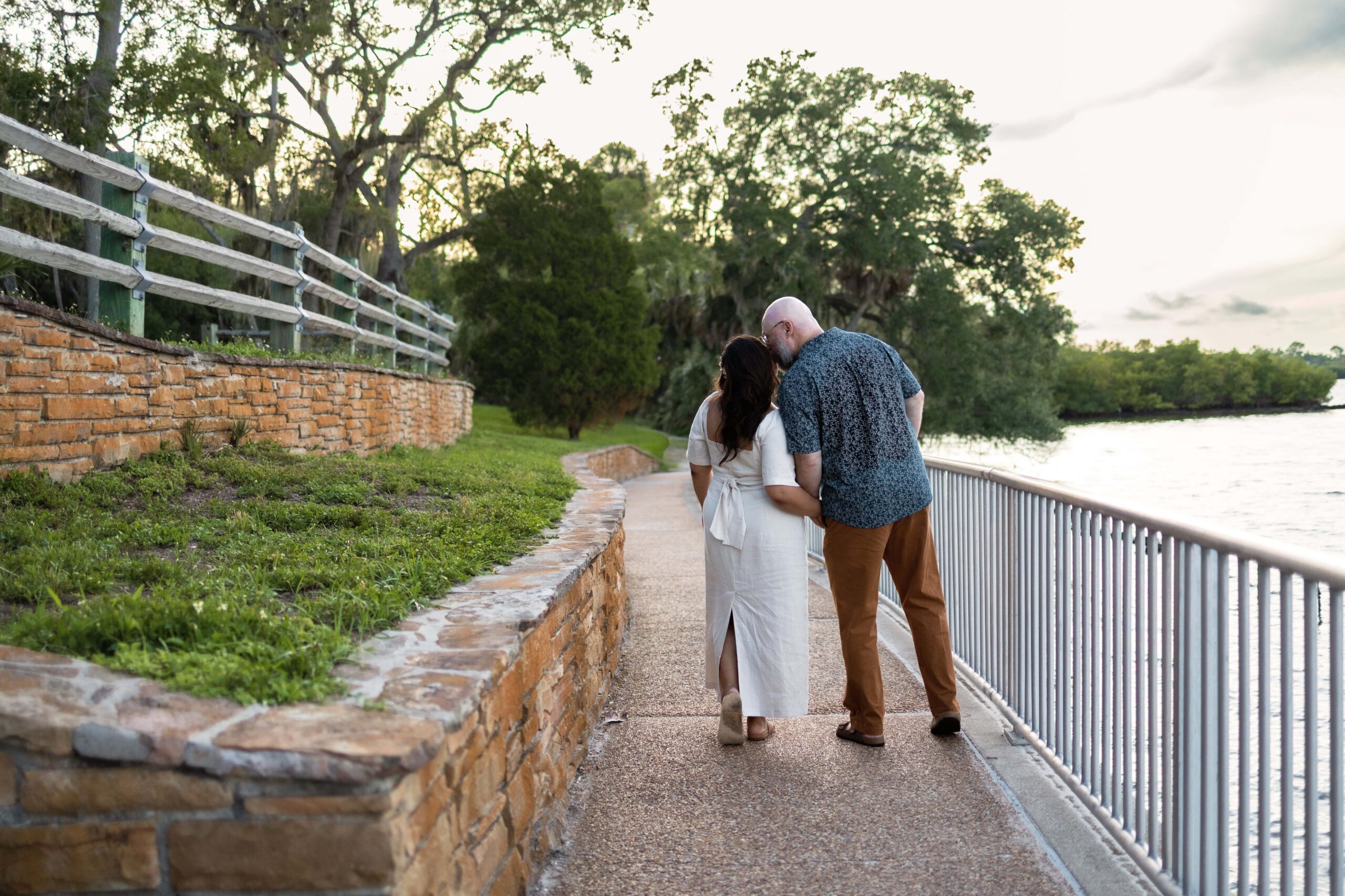 couple kissing at their intimate wedding at philippe park