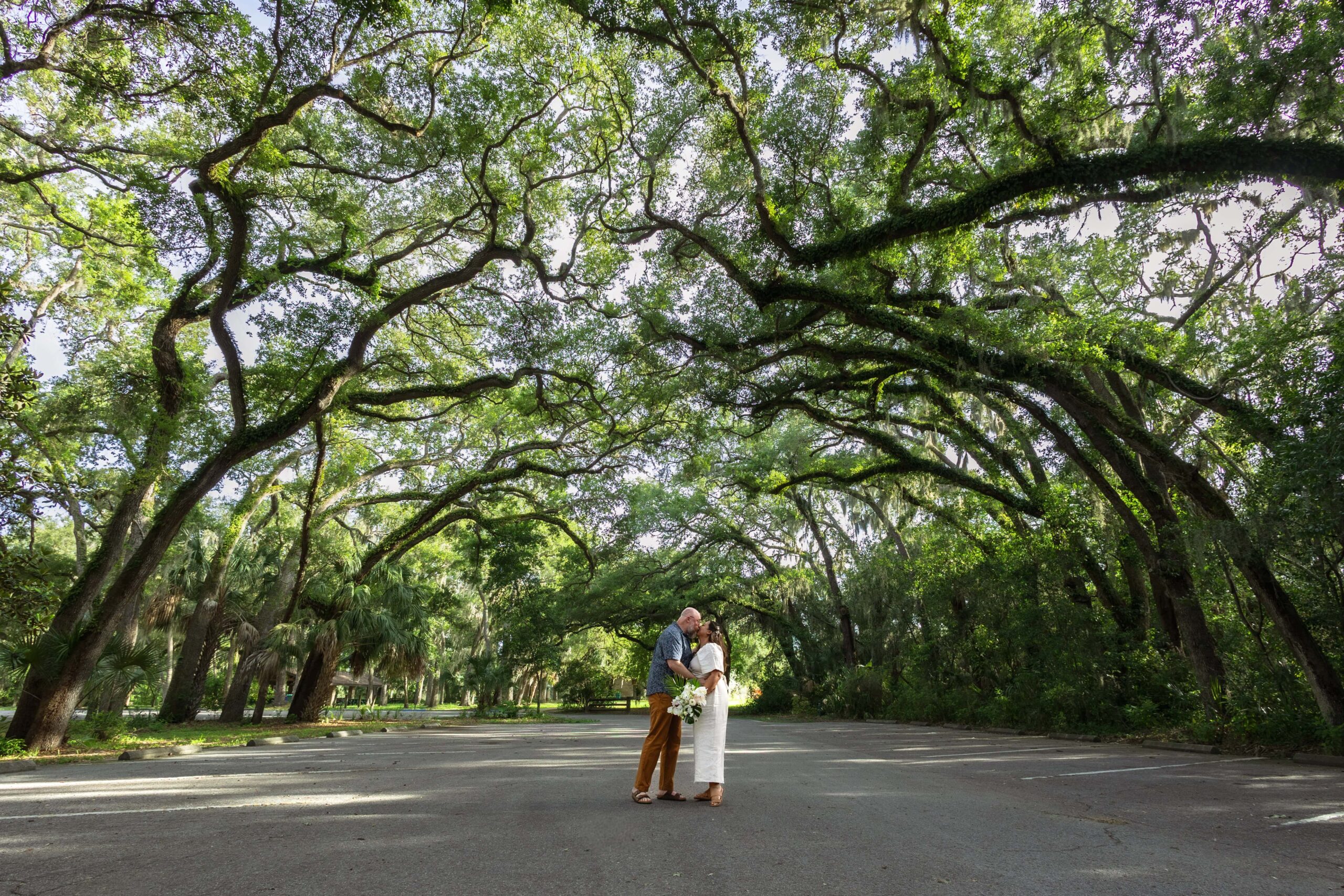 Couple at philippe park having their intimate wedding